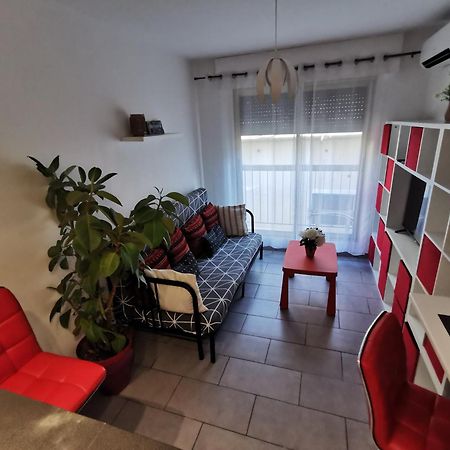 Studio Et Stationnement Offert Centre Hyères المظهر الخارجي الصورة
